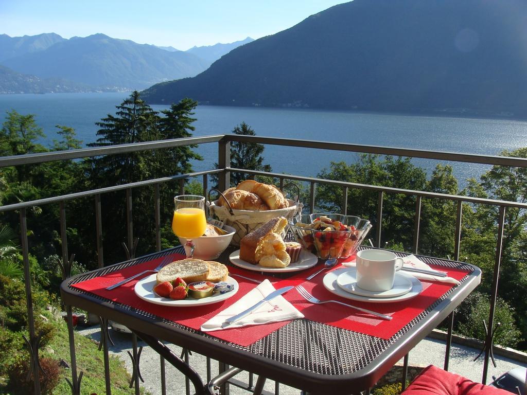 B&B Lago Maggiore Канобио Екстериор снимка